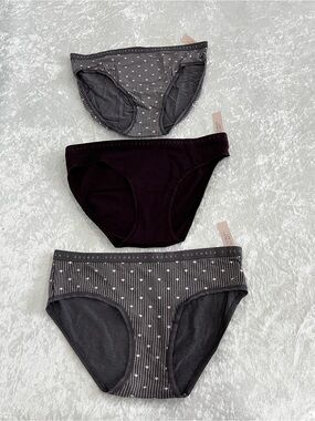 Victoria's Secret & Pink Lot Of Three Underwear Panties Brief Size Small
